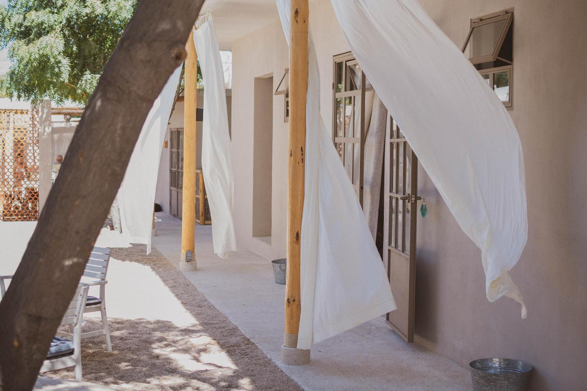 The Mantarraya Outpost Bed & Breakfast La Paz Exterior photo